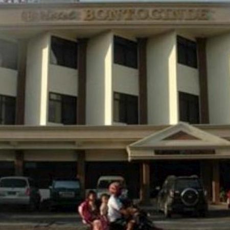 Hotel Bontocinde Makassar Exterior foto